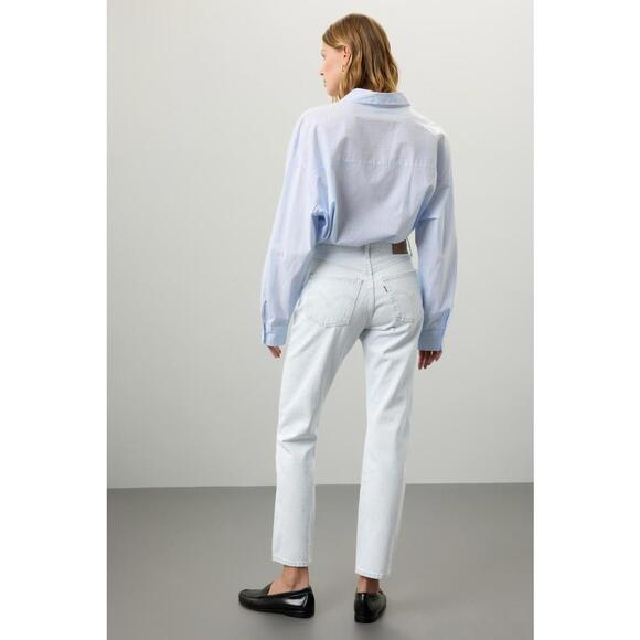 Levi’s Light Blue 501 Jeans Waist 25" Length 30" (Stained) - Picture 2 of 15